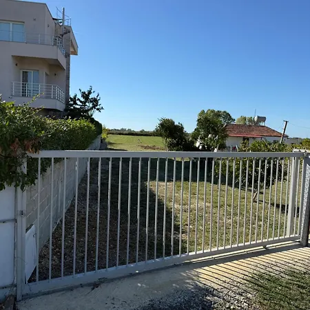31 Ad Villa *