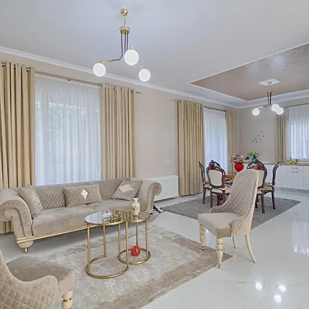 Villa 31 Ad