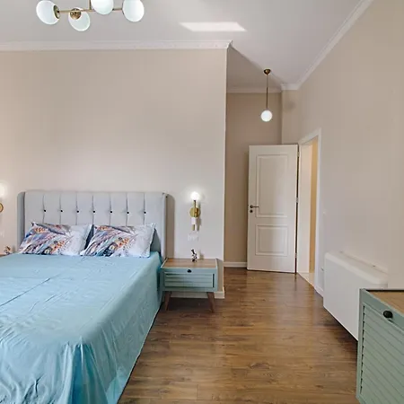 Villa 31 Ad